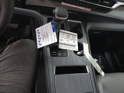 New 2026 Toyota Sienna XLE image 29