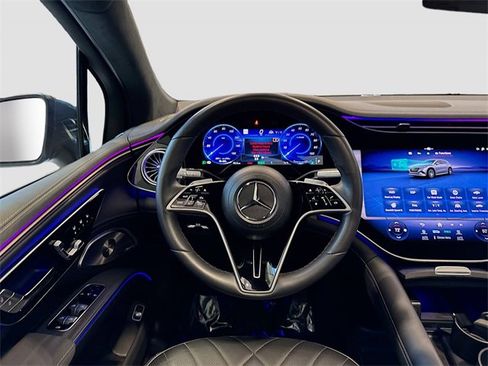 Certified 2023 Mercedes-Benz EQS 580 4MATIC SUV image 24