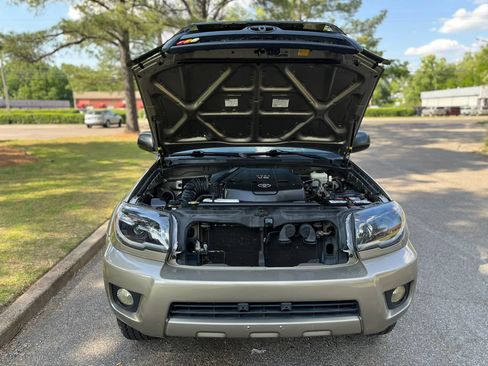 Used 2006 Toyota 4Runner Sport RWD image 27