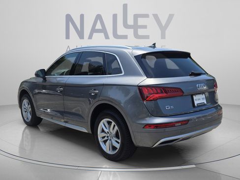 Used 2020 Audi Q5 2.0T Premium w/ Convenience Package AWD/4WD image 3