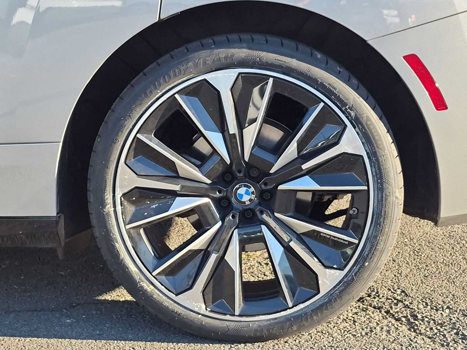 Used 2026 BMW iX xDrive45 AWD/4WD image 14