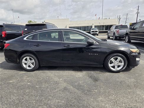 Used 2019 Chevrolet Malibu LS w/ LPO, Convenience Package 1 FWD image 4