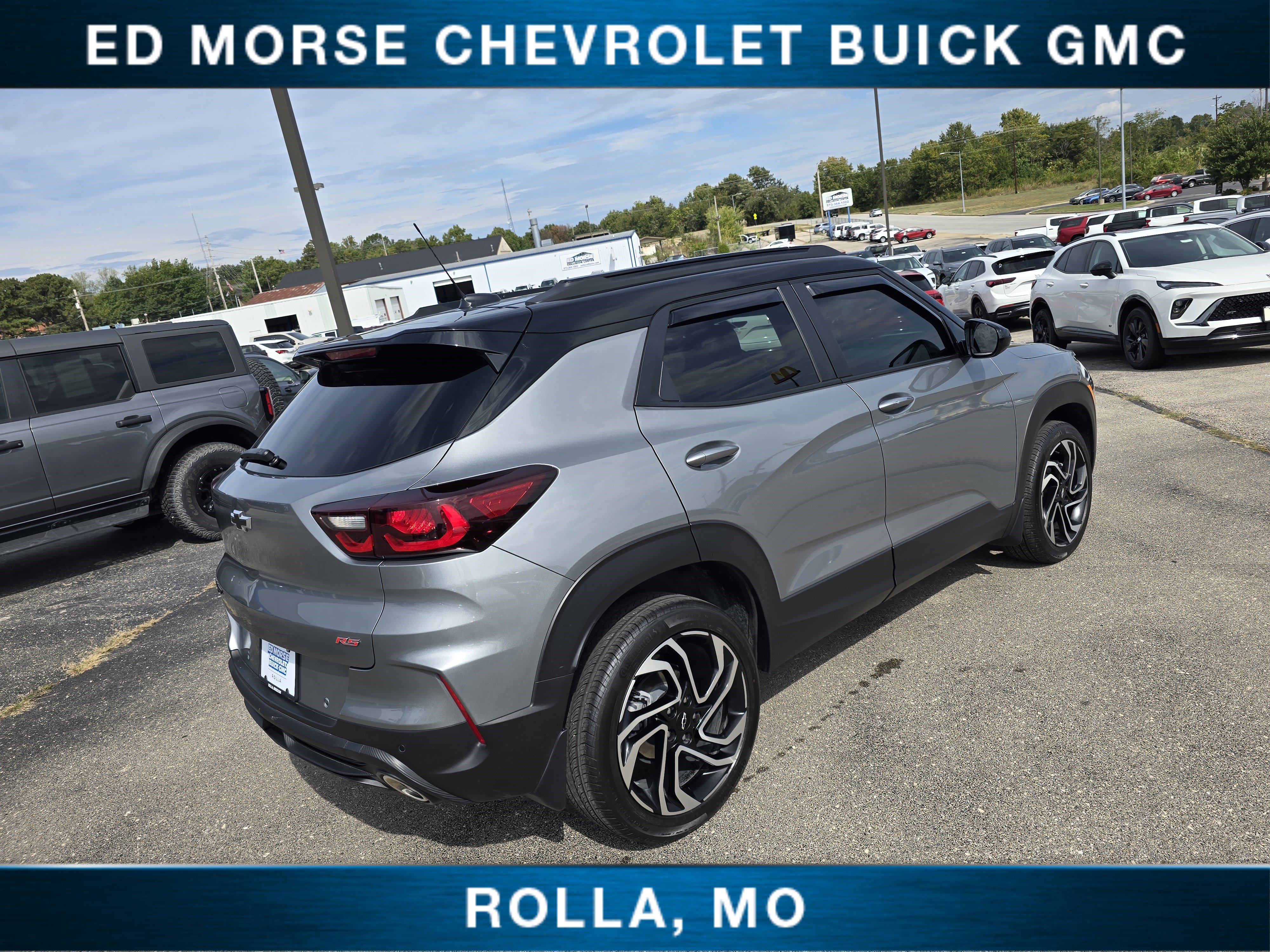 Used 2026 Chevrolet TrailBlazer RS w/ Convenience Package AWD/4WD image 3