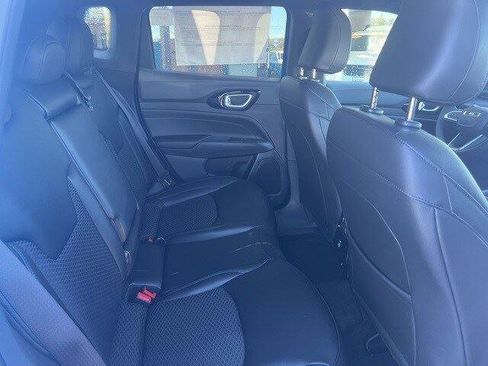 New 2026 Jeep Compass Latitude image 15