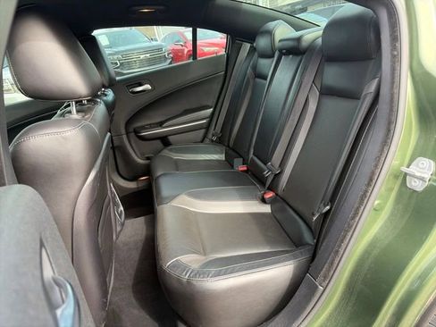 Used 2021 Dodge Charger SXT w/ Leather Interior Group image 18