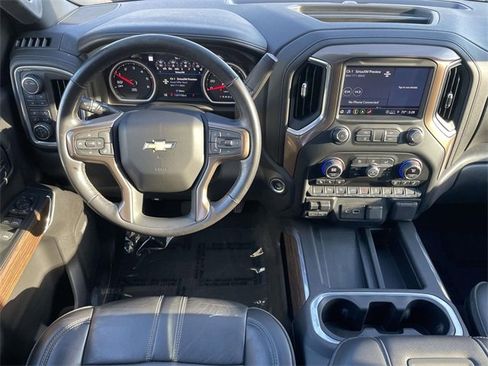 Used 2022 Chevrolet Silverado 1500 High Country w/ Z71 Off-Road Package image 9