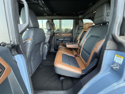 Used 2024 Ford Bronco Outer Banks image 40