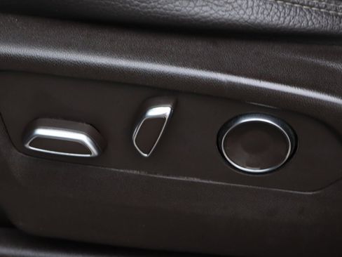 Used 2021 GMC Yukon Denali w/ LPO, Illumination Package image 20