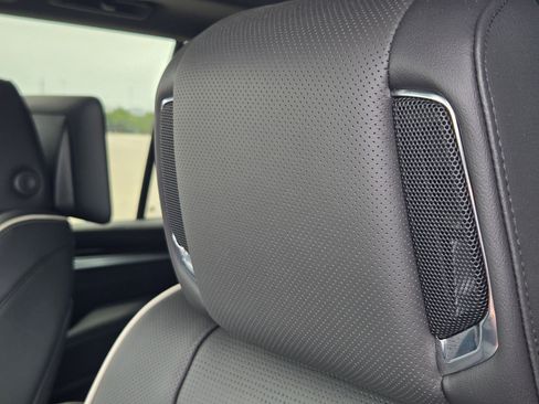 New 2025 Cadillac Escalade Premium Luxury w/ Touring Package image 17