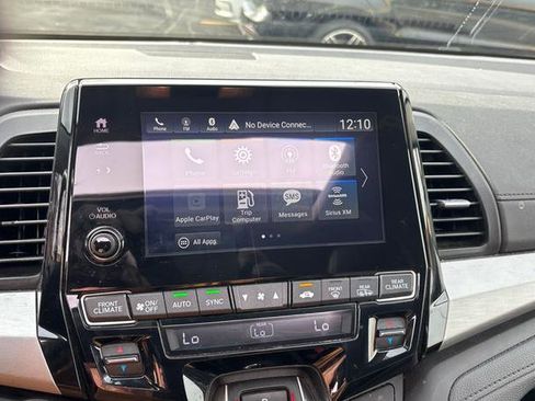 Used 2023 Honda Odyssey EX-L image 4