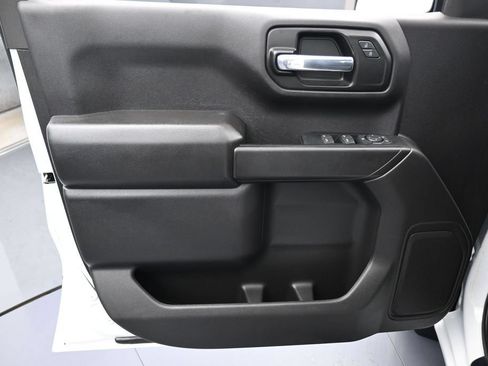 Used 2023 Chevrolet Silverado 1500 Custom RWD image 13