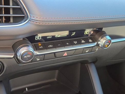 New 2026 MAZDA MAZDA3 2.5 S Hatchback w/ Premium Pkg image 29