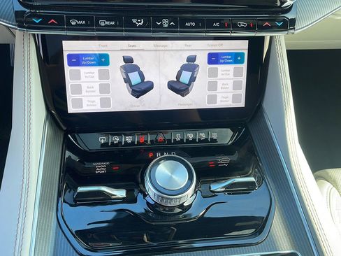 New 2026 Jeep Grand Wagoneer Summit AWD/4WD image 19