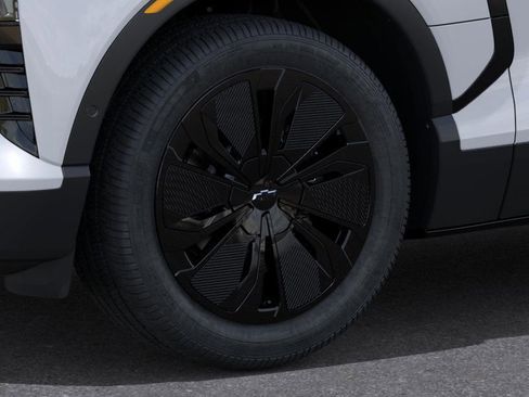 New 2026 Chevrolet Blazer EV LT image 9