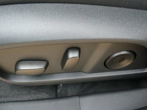 New 2026 GMC Terrain AT4 w/ Convenience Package III AWD/4WD image 17