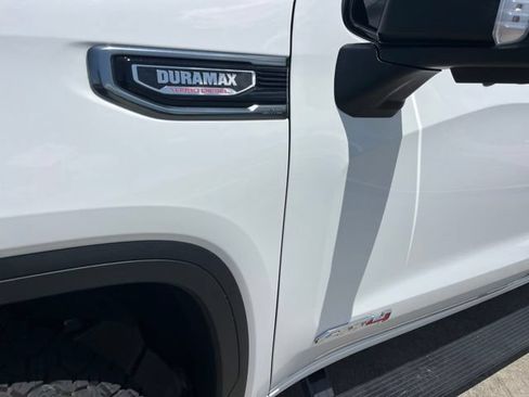 Used 2026 GMC Sierra 1500 AT4 AWD/4WD image 3