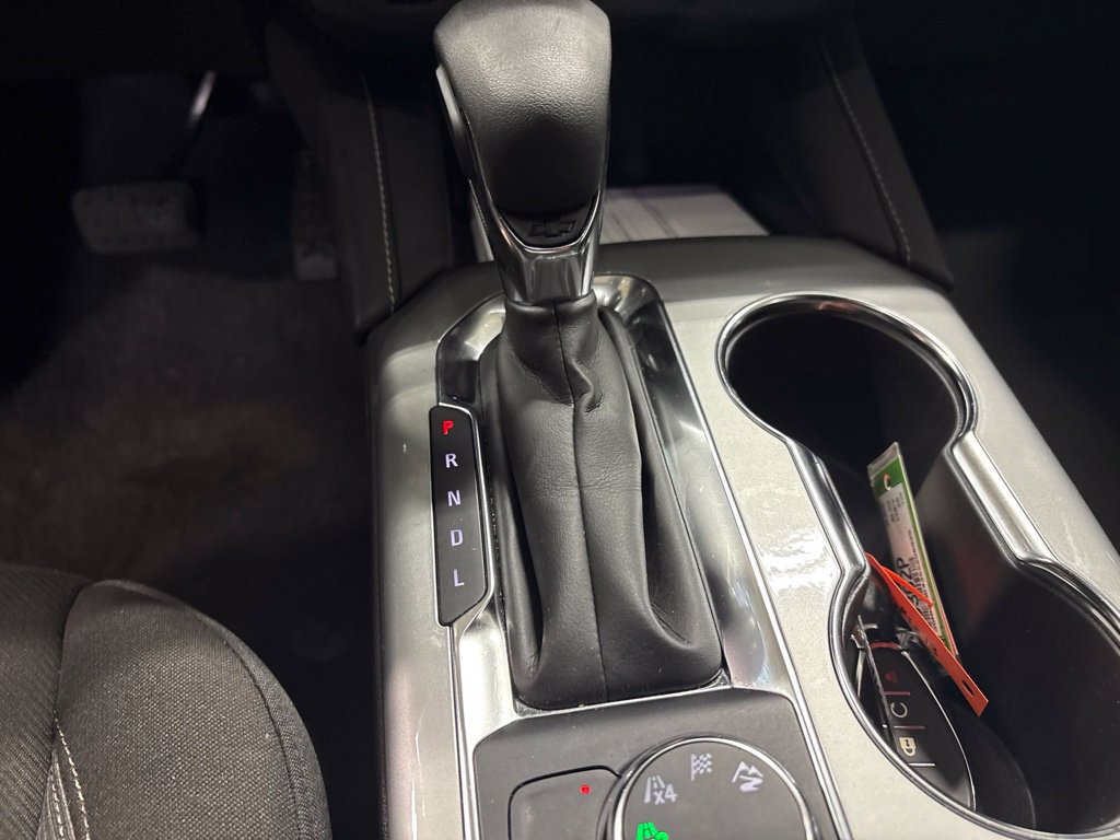 Used 2025 Chevrolet Blazer LT AWD/4WD image 17