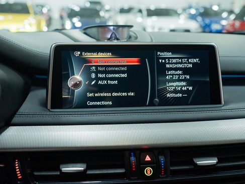 Used 2015 BMW X5 M image 43