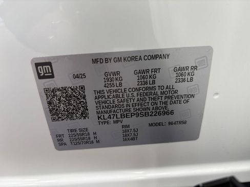 Used 2025 Buick Envista Sport Touring image 28