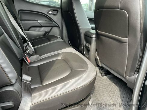 Used 2022 GMC Canyon AT4 w/ Trailering Package AWD/4WD image 18