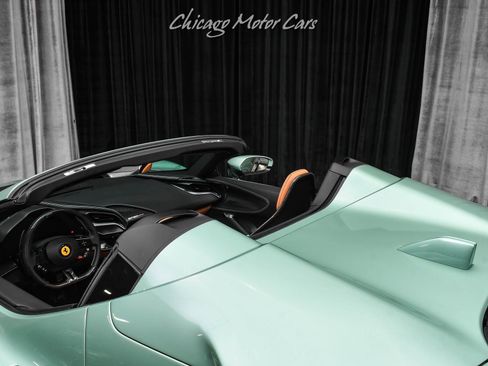 Used 2025 Ferrari SF90 Spider AWD/4WD image 40