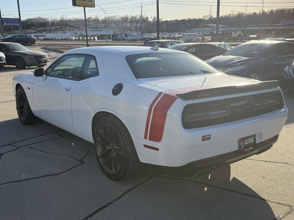 Used 2021 Dodge Challenger R/T Scat Pack RWD image 5