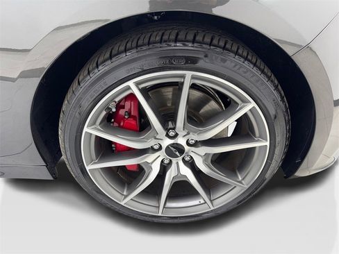 Used 2025 Genesis G70 2.5T image 82