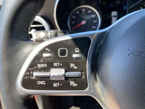 Used 2021 Mercedes-Benz GLC 300 4MATIC image 19