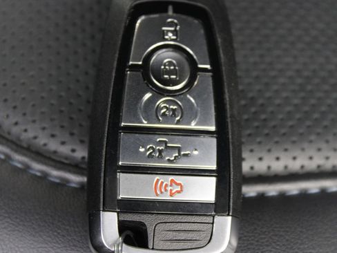 Used 2025 Ford F350 Platinum AWD/4WD image 81