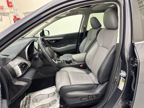 Used 2023 Subaru Outback Limited image 13