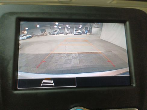 Used 2023 Chevrolet Equinox LS image 22