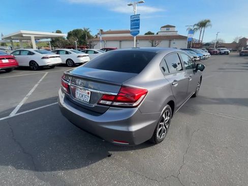 Used 2015 Honda Civic EX image 8