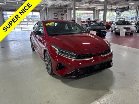Used 2022 Kia Forte GT w/ GT2 Package FWD image 7