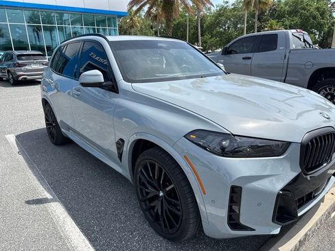 Used 2026 BMW X5 sDrive40i w/ M Sport Package RWD image 3