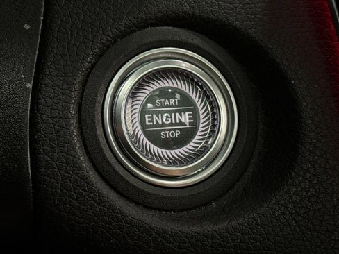 Used 2020 Mercedes-Benz GLC 43 AMG 4MATIC image 36