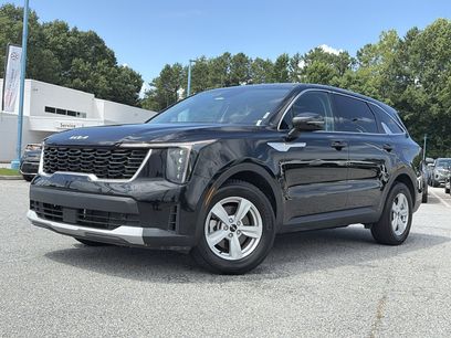 Used 2025 Kia Sorento LX