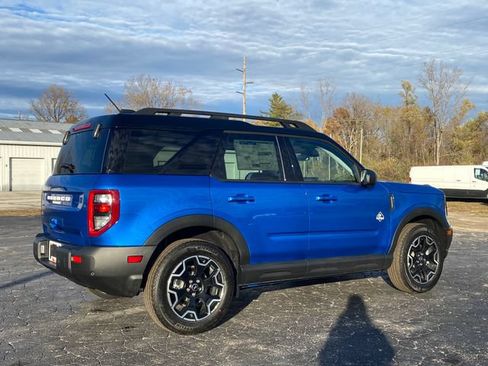 New 2025 Ford Bronco Sport Outer Banks w/ Outer Banks Tech Package+ AWD/4WD image 5