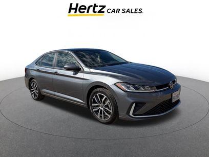 Used 2025 Volkswagen Jetta SE