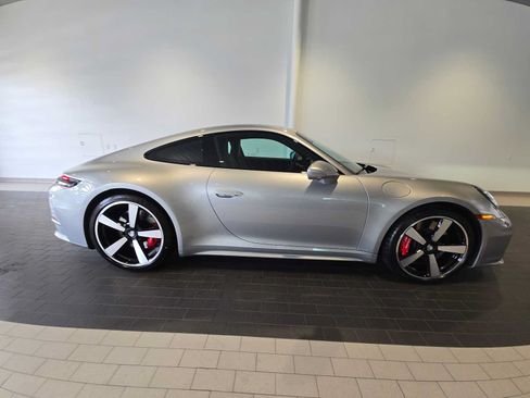 Used 2025 Porsche 911 Carrera S RWD image 8