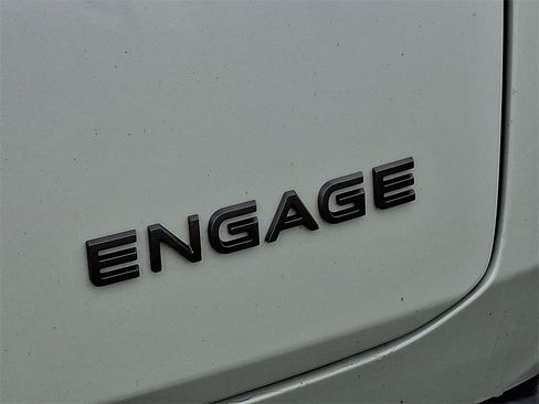 Used 2023 Nissan Ariya FWD image 31