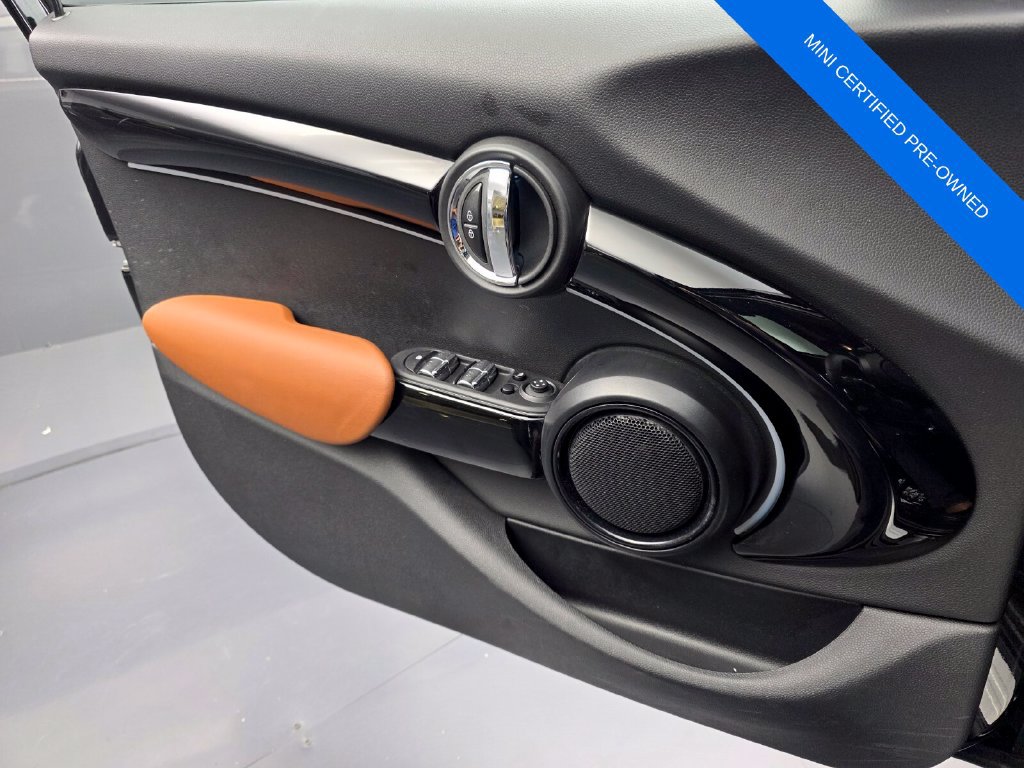 Used 2024 MINI Cooper S w/ Signature Upholstery Package FWD image 26