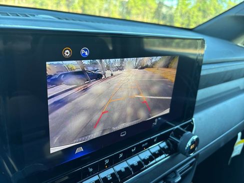 New 2025 Chevrolet Colorado Trail Boss w/ Midnight Edition image 18