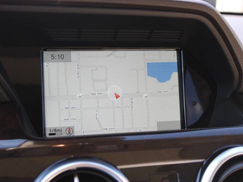 Used 2015 Mercedes-Benz GLK 350 2WD image 19