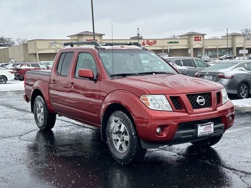 Used 2012 Nissan Frontier PRO-4X w/ Pro-4x Luxury Pkg image 3