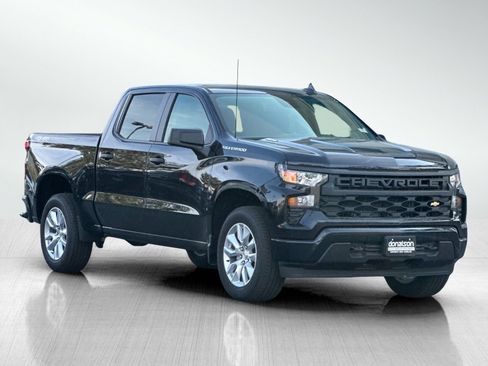 New 2025 Chevrolet Silverado 1500 Custom image 2
