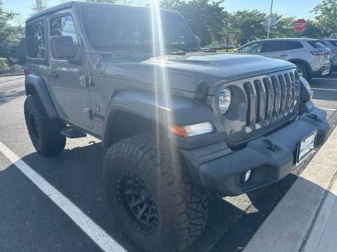 Used 2023 Jeep Wrangler Sport AWD/4WD image 3