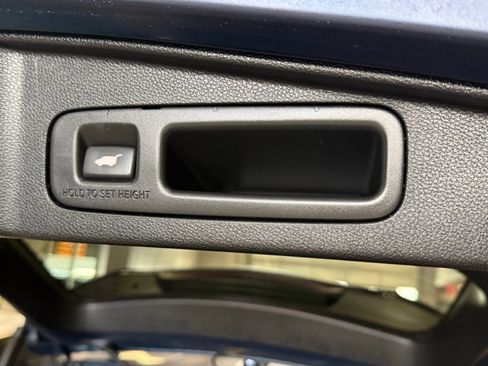 Used 2019 Honda CR-V EX-L image 18