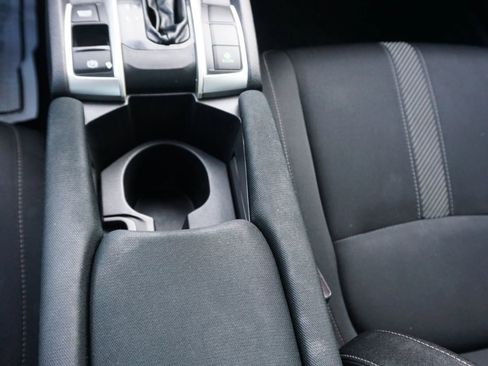Used 2018 Honda Civic LX image 31