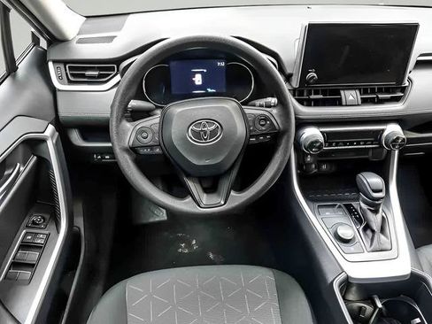 Certified 2025 Toyota RAV4 XLE AWD/4WD image 12