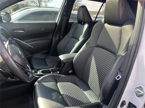 Used 2023 Toyota Corolla Cross AWD Hybrid image 28